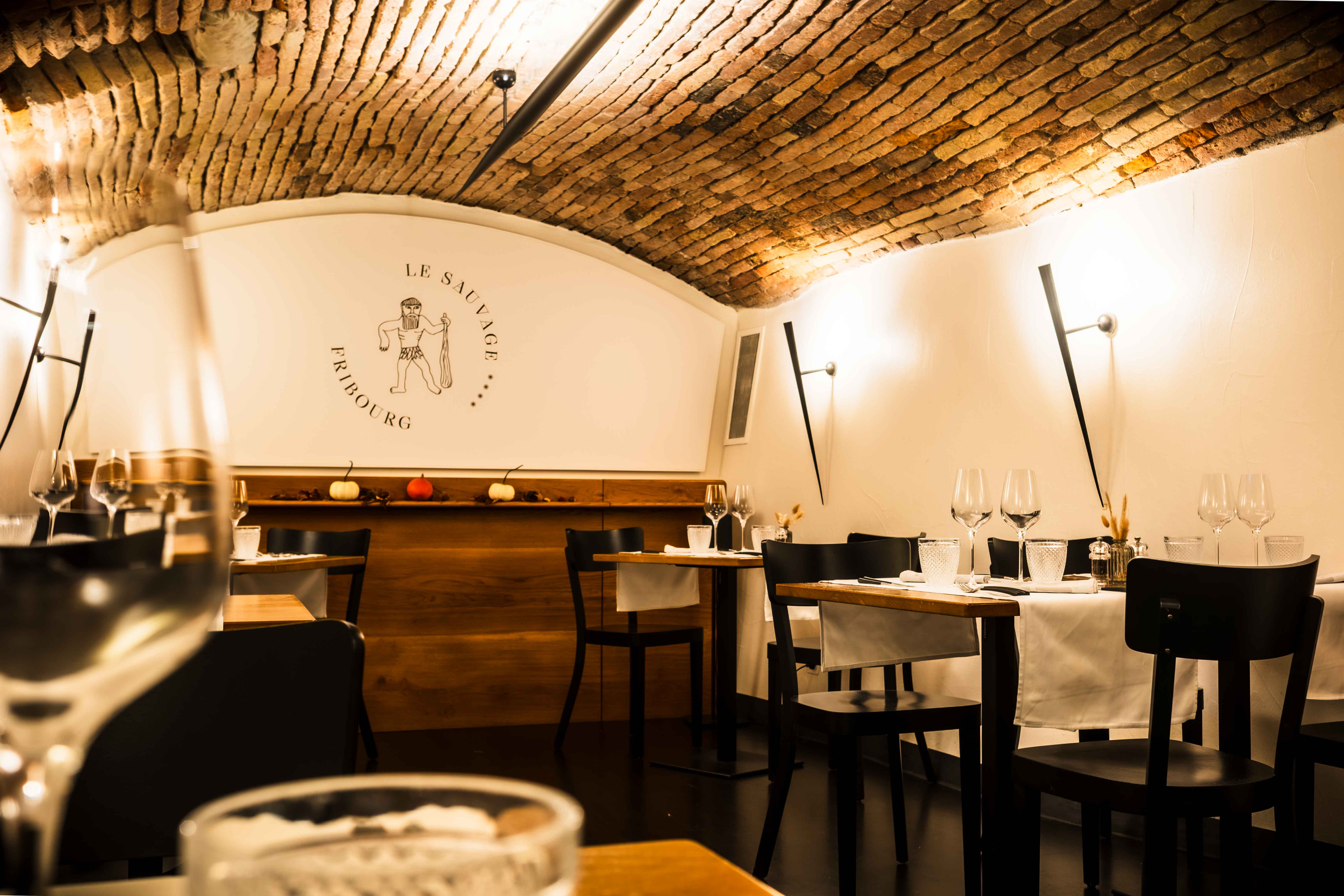 Hotel Le Sauvage - Photography by Studio Issaya - 10