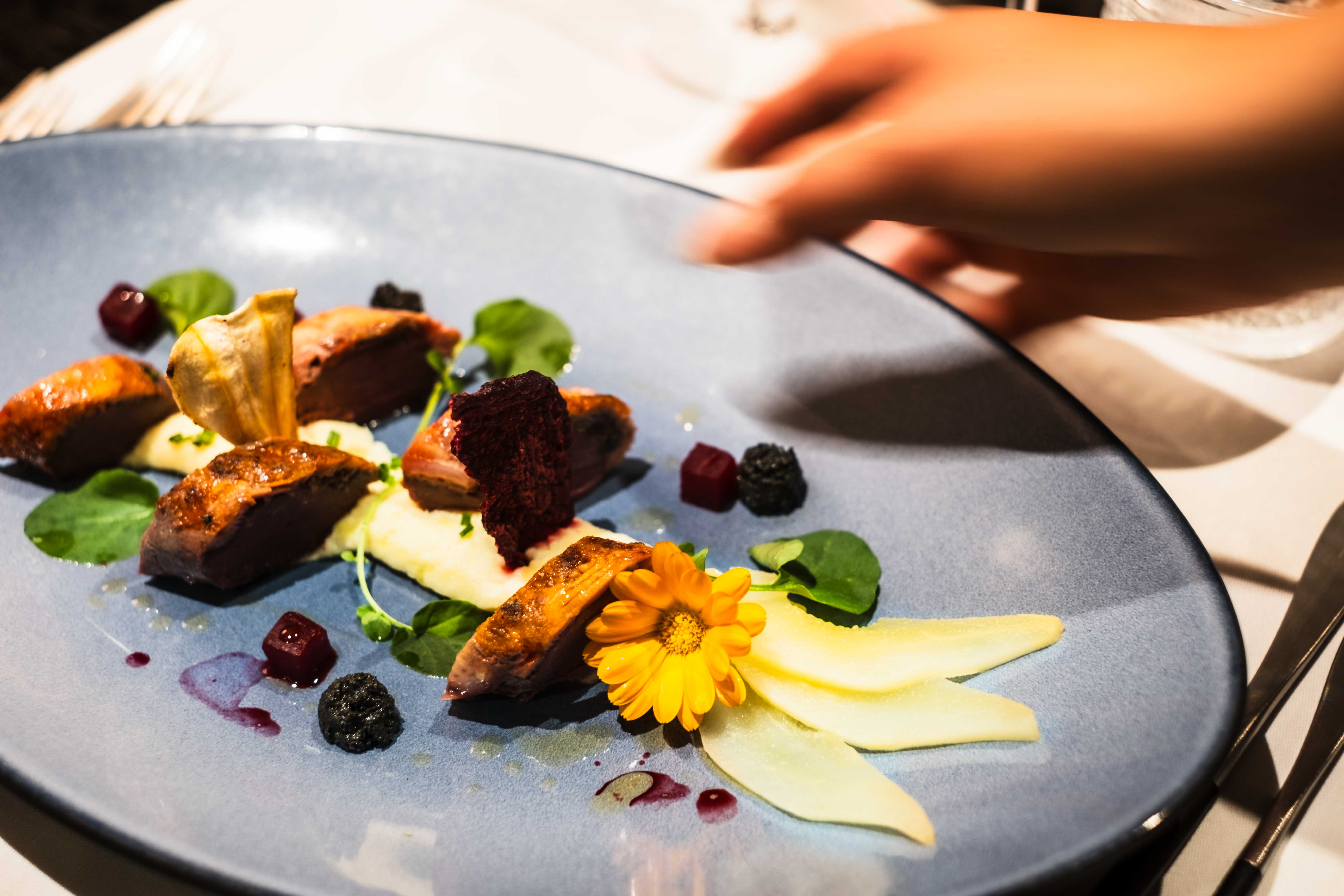 Hotel Le Sauvage - Photography by Studio Issaya - 6