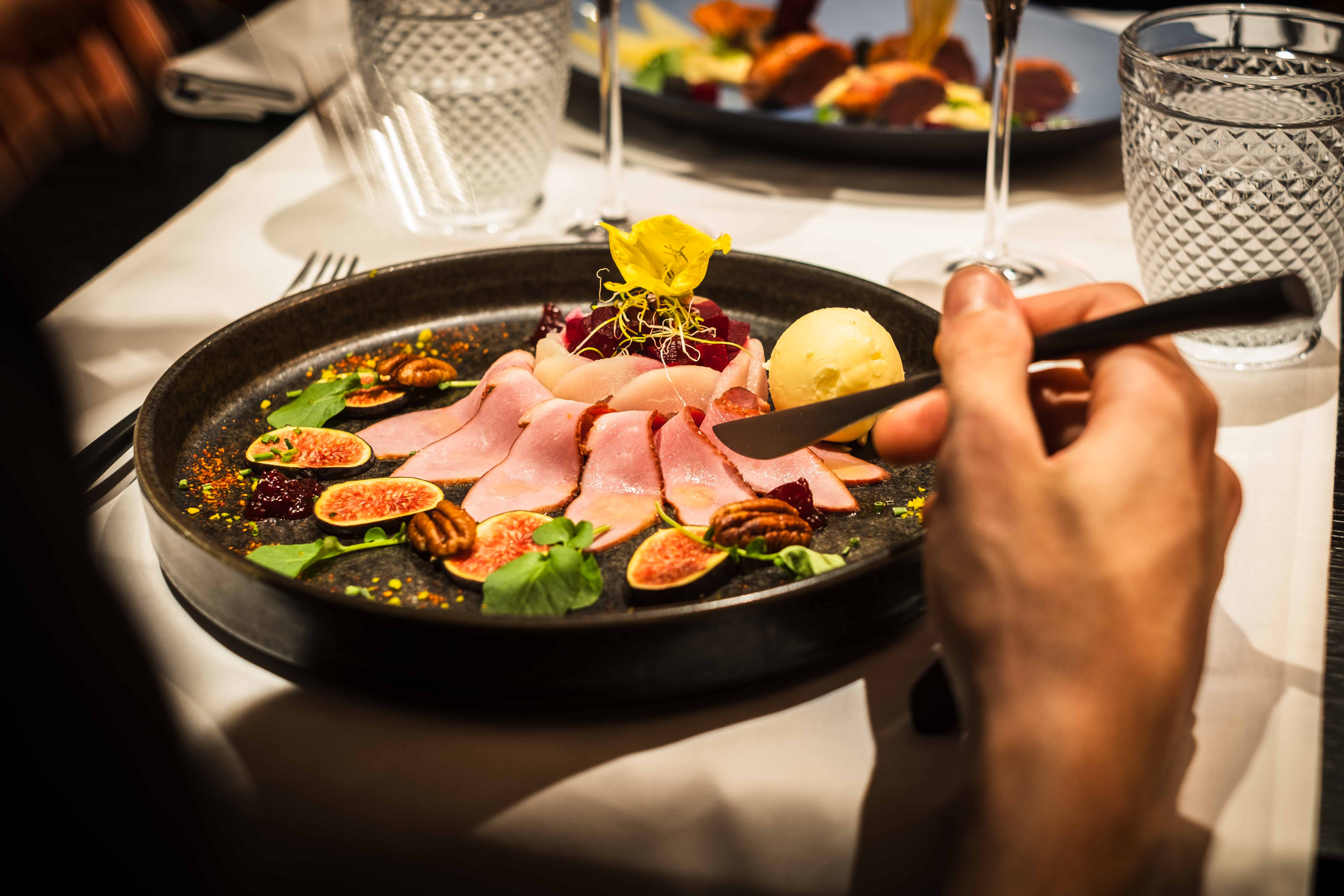 Hotel Le Sauvage - Photography by Studio Issaya - 8